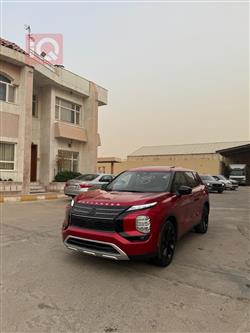 ميتسوبيشي اوتلاندر